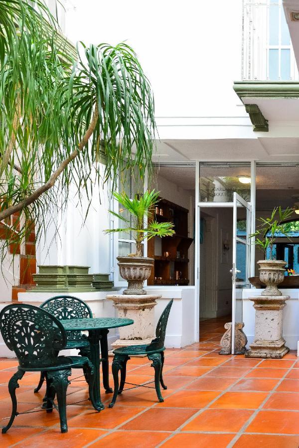 Garlands Del Rio Riverside Boutique Couette-café